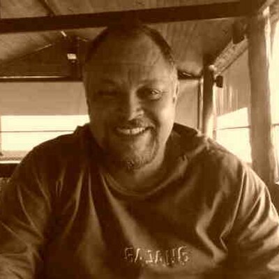 Profile Picture of Michael Mota (@MikeGO2010) on Twitter