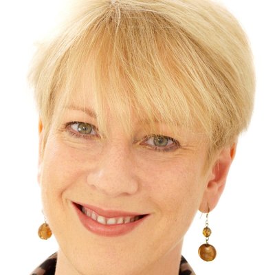 Profile Picture of Pauline Williams (@PaulineTheClerk) on Twitter