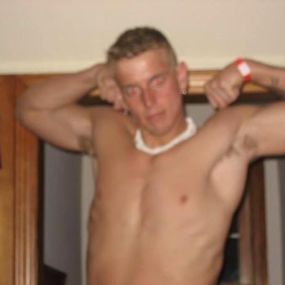 Profile Picture of Douglas Cramer (@douglascramer) on Poshmark