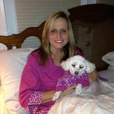 Profile Picture of Kim Clendenin Titone (@ktitone) on Twitter