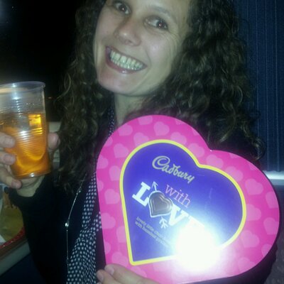 Profile Picture of Paula Parrott (@hrhpaulaparrott) on Twitter