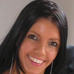 Profile Picture of Simone Torres (@simonetorres26) on Twitter