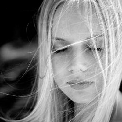 Profile Picture of Julia Borzova (@JBorzova) on Twitter