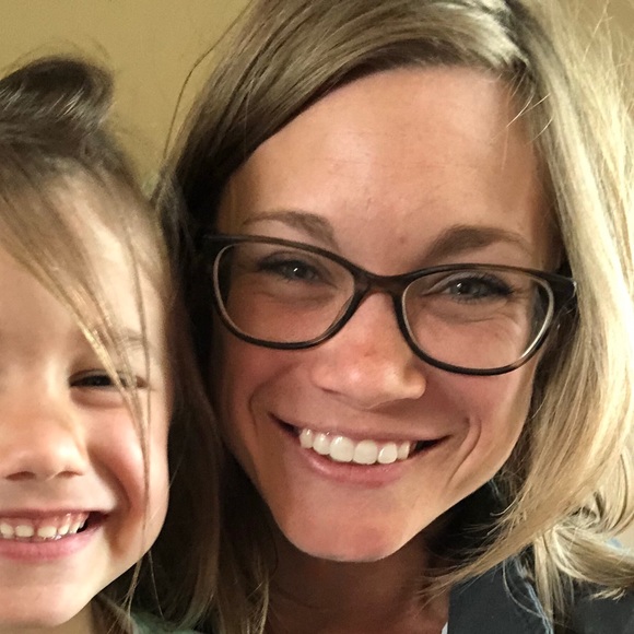 Profile Picture of Abby Lehmer (@abbylehmer) on Poshmark