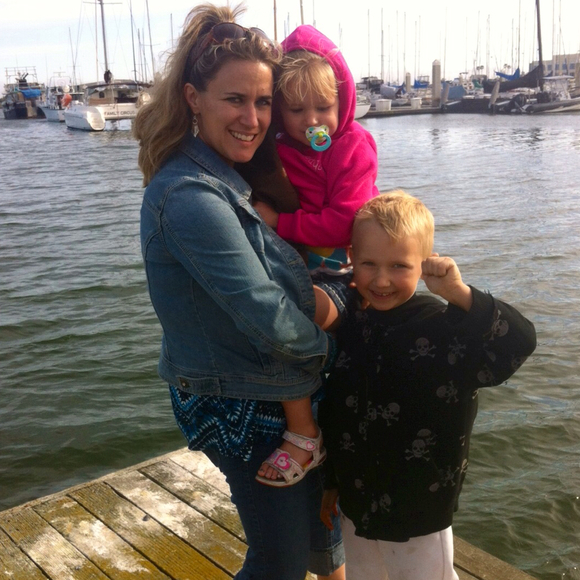 Profile Picture of Robyn Warren redding (@robynrn7) on Poshmark