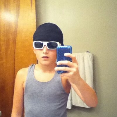 Profile Picture of Nickolas Watkins (@Shark1369) on Twitter