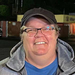 Profile Picture of lorihules (@lorihules) on Tiktok