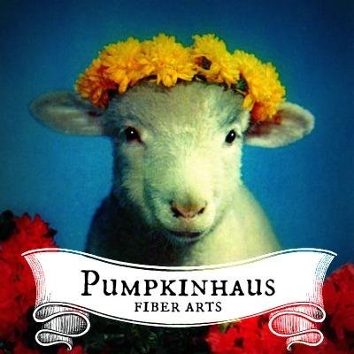 Profile Picture of Dani Davis (@pumpkinhaus) on Twitter