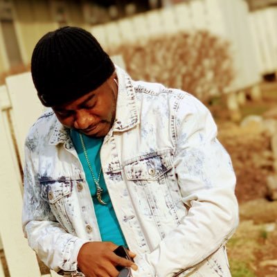 Profile Picture of Christopher G Tarr (@ChristopherGTa7) on Twitter