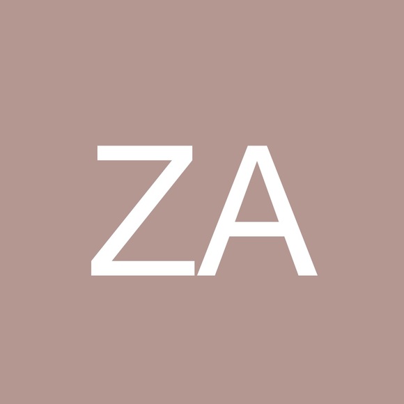 Profile Picture of Zombory Appelgren (@uzutuxqma) on Poshmark