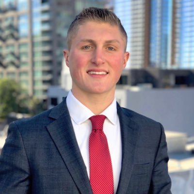 Profile Picture of Clark Barlow (@clark_barlow) on Twitter