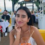 Profile Picture of Andrea Esteves (@andrea.esteves) on Instagram
