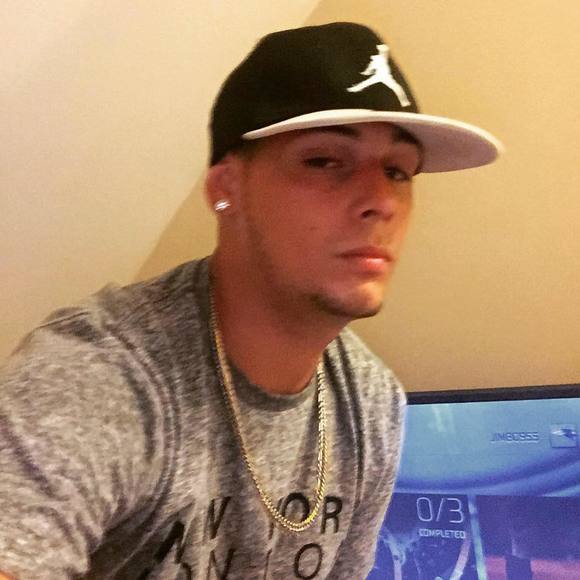 Profile Picture of James Consiglio (@jimbo1989) on Poshmark