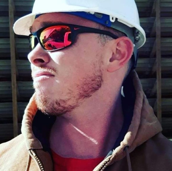 Profile Picture of Clay Carlton (@cl4y410) on Poshmark