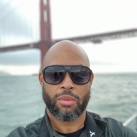 Profile Picture of Kevin Piggee (@kevinpiggee) on Poshmark