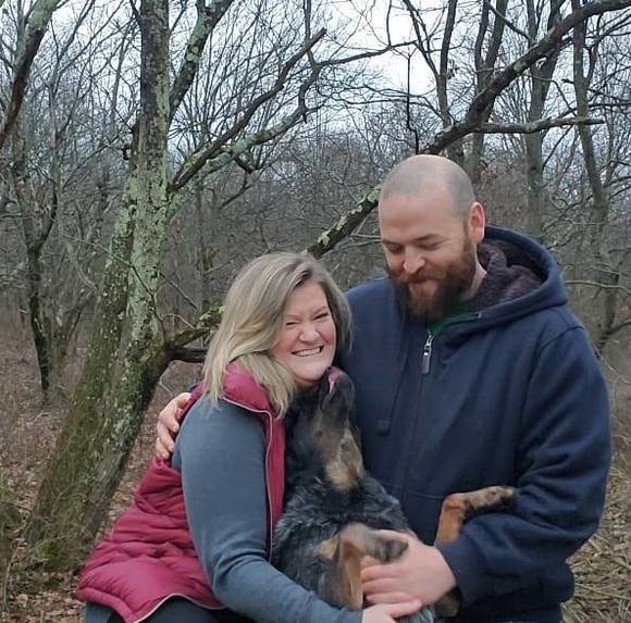 Profile Picture of Laura Gabrick (@lcg0215) on Poshmark