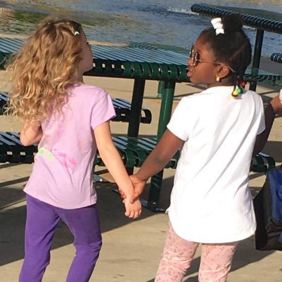 Profile Picture of Jana Albracht (@bird0301ja) on Poshmark