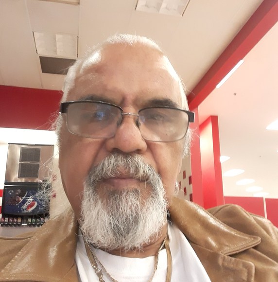 Profile Picture of Roland Parfaite (@rolandparfaite) on Poshmark