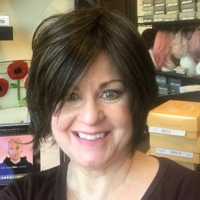 Profile Picture of Diane Joy Bender (@redpoppykc) on Twitter