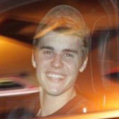 Profile Picture of Barbara (@Rihanna_Bizzle) on Twitter