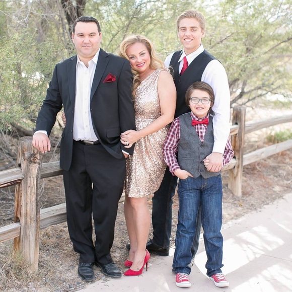 Profile Picture of Jenn Berelowitz (@jennberelowitz) on Poshmark