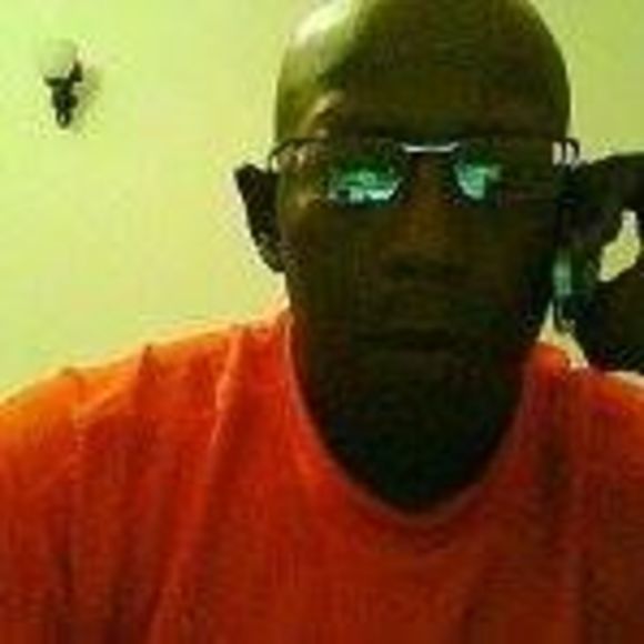 Profile Picture of Eric Pruitt (@epruitt56) on Poshmark
