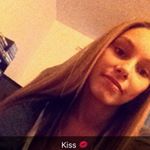 Profile Picture of Joanie Côté (@joanieloveyou) on Instagram