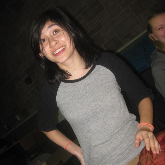 Profile Picture of Arielle Rosenthal (@imasign) on Poshmark