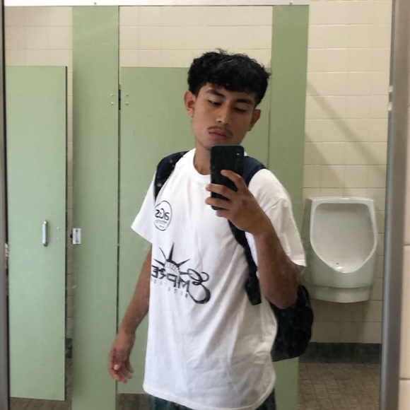 Wilson Ramos - Poshmark Profile Picture of Wilson Ramos (@ramossx27) on Poshmark