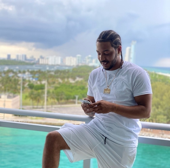 Profile Picture of Balenci Balenci (@millszgotfetti) on Poshmark