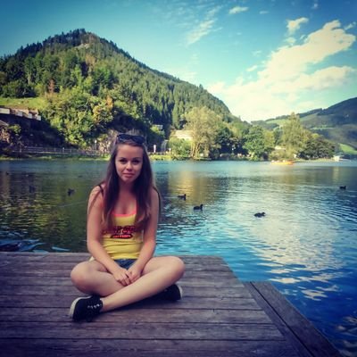 Profile Picture of Aniko Farkas (@aniko_farkas) on Twitter