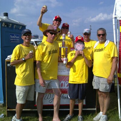 Profile Picture of Kevin Hampson (@buddawg5) on Twitter