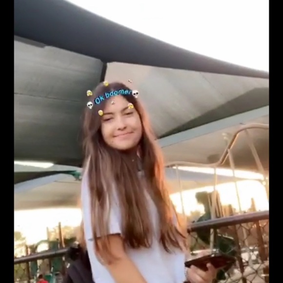 Profile Picture of Bruna Hranec (@bruna_hranec) on Poshmark