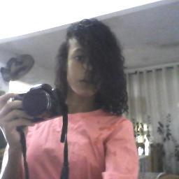 Profile Picture of Joice Martins (@james66616405) on Twitter