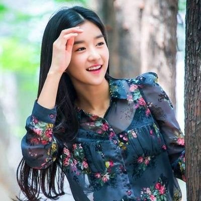 Profile Picture of L Love You So Much Kim Soo Huyn Seo Yea Ji  ❤ (@Vietnamme2) on Twitter