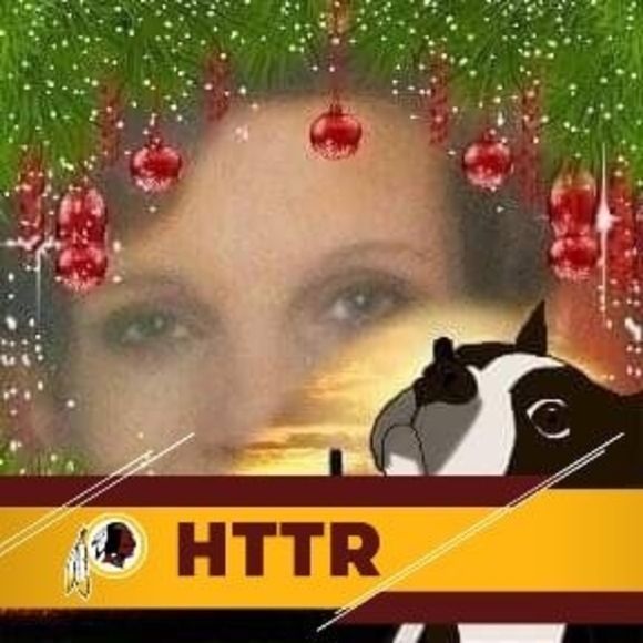 Profile Picture of Deborah Loy (@red77pinto) on Poshmark