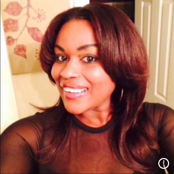 Profile Picture of Meagan Roberts (@mroberts25) on Poshmark