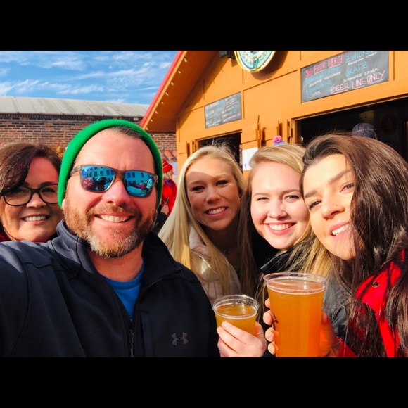 Profile Picture of Jason Gregory (@jmg63401) on Poshmark