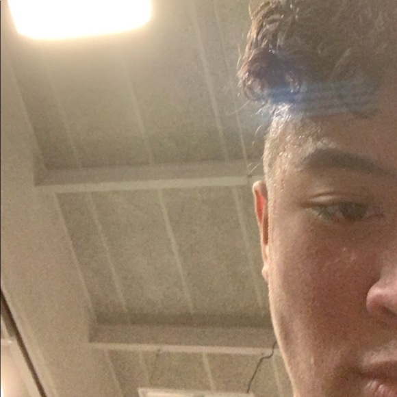 Profile Picture of Josh Lim (@josh10lim) on Poshmark