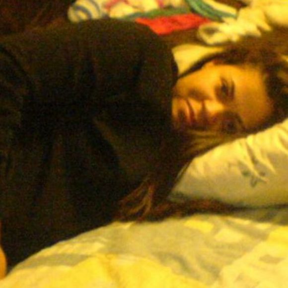 Profile Picture of Leslie Cesareo (@lcesareo) on Poshmark