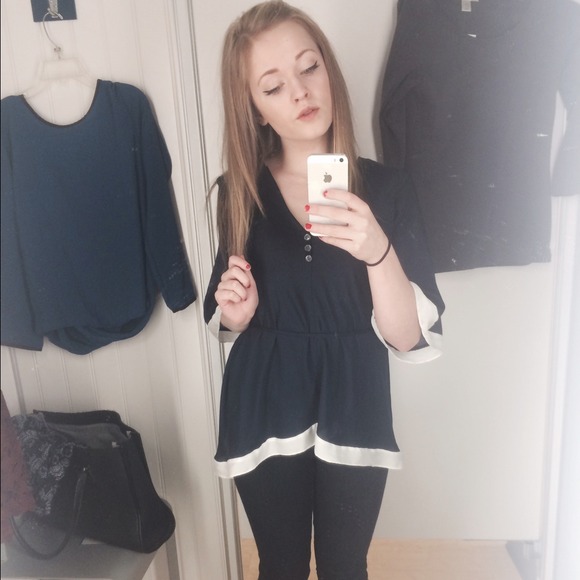 Profile Picture of Meghan Baker (@mbaker47) on Poshmark