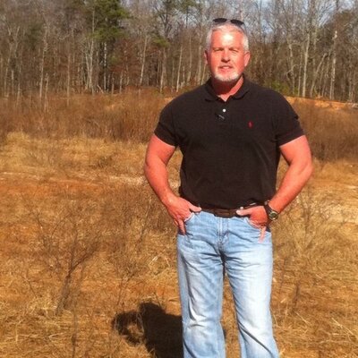 Profile Picture of Buddy Harris (@clh1959) on Twitter