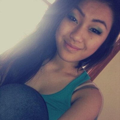 Profile Picture of Zoua Vang (@ZOUaVaJ) on Twitter