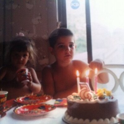 Profile Picture of Nancy Theodorou (@_nopantsnanc) on Twitter