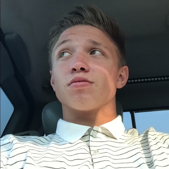 Profile Picture of Enrique Jaime (@enrique_jaime) on Poshmark
