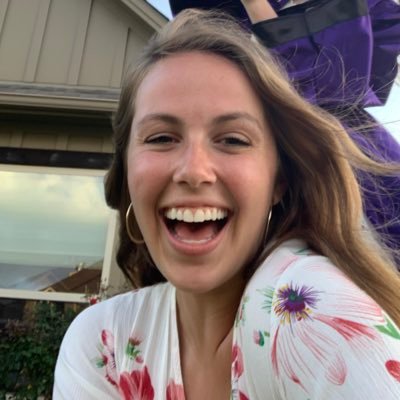 Profile Picture of Bailey Bennett (@baileyygrace17) on Twitter