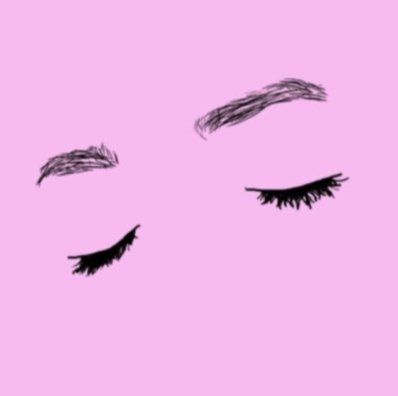 Profile Picture of Kelly Brissette (@kellybris2004) on Poshmark