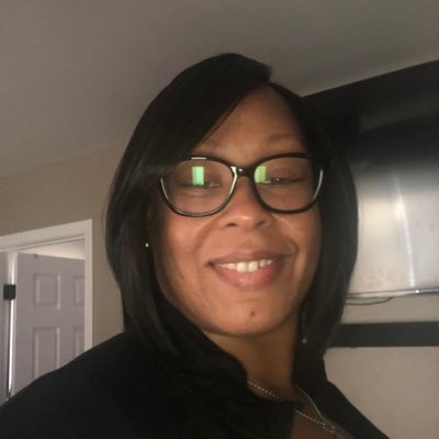 Profile Picture of Michelle Eason (@Michell74412403) on Twitter