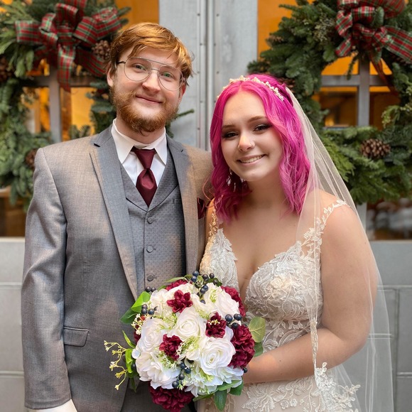 Profile Picture of Jacob Jacobson (@username1324) on Poshmark