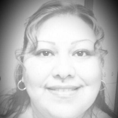 Profile Picture of Stephanie Moreno (@stephan28627970) on Twitter